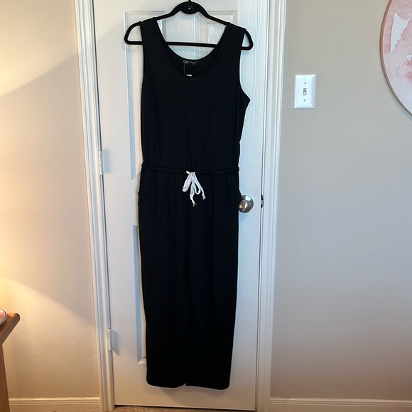 pretty garden Pants - NWT Pretty Garden Jumpsuit